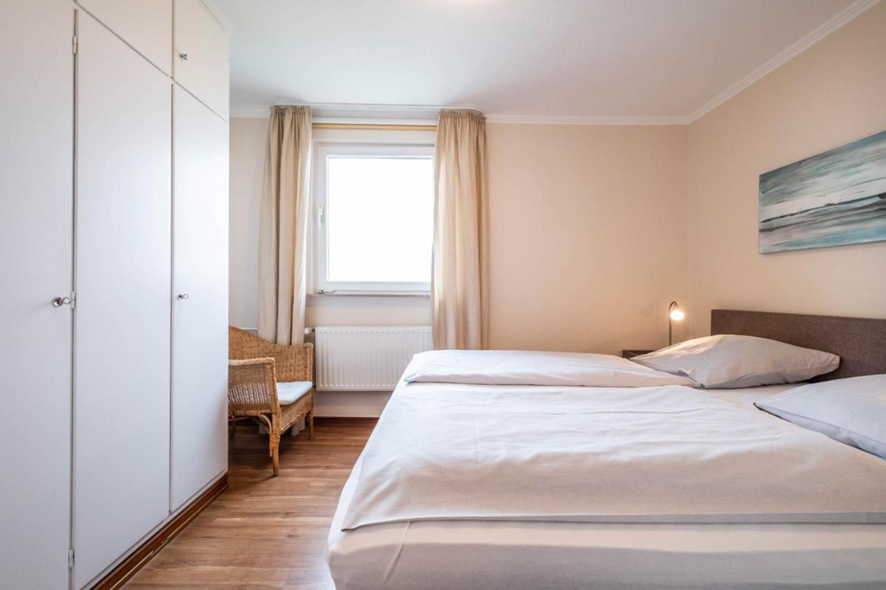 Hochhaus Seeblick Appartement 42 Busum Bagian luar foto